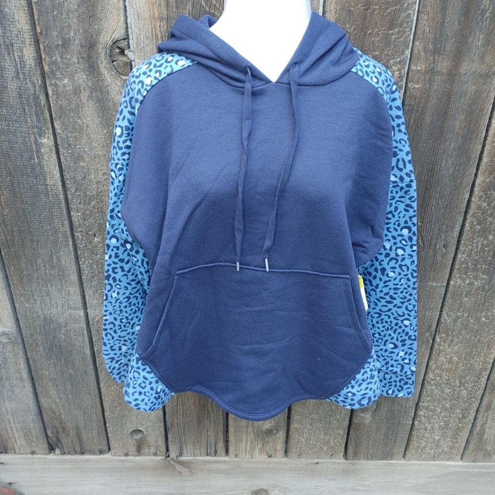 NWT Time And Tru Hoodie